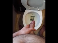 Dbuddy pissing - Screenshot 8 of 16 - Stud