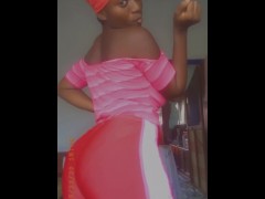 STEPDADDY LOVE MY BIG ASS SO I TWERK FOR HIM ON SKYPE (MUST WATCH)