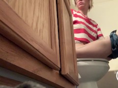  Peeing Compilation 004 PREVIEW - Screenshot 7 of 16 - Tattooed
