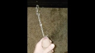 享受小便的乐趣