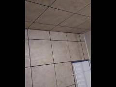 Bathroom time - Screenshot 15 of 16 - Fun