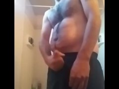 Guy jacking it - Screenshot 8 of 16 - Cum