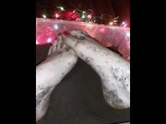 DIRTy Play  - Screenshot 10 of 16 - Red Nail Polish