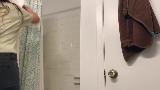 Spying on Veronica Naked!!