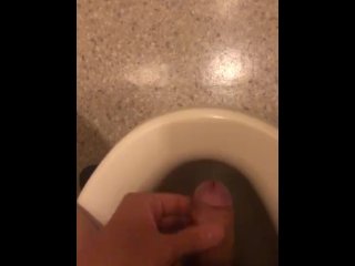 病院のトイレでオナニー 1分以内で射精