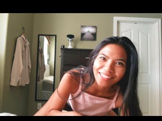 Naughty Pinay Cheats While Husband is Away screenshot number 0