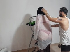 The house painter casts a spell on the milf