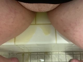 solo female, dehydrated, peeing, yellow piss