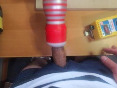 【高画質4Ｋ】○ガテン系が作った電動オナホール試験運転失敗 - Screenshot 9 of 16 - Kink