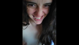 胖乎乎的白人女孩做小便小便舞蹈橘皮组织大腿小便浴室浴缸