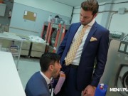 Preview 5 of ANDY STAR FUCKS DARIO BECK TO MAKE UP FOR UNSATISFACTORY SERVICE