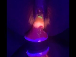 Fat pussy swallows big knot dragon dick