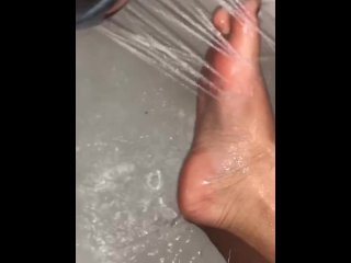 lovely feet, shaving, solo female, vertical video