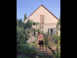 The Day was Hot, i in the Garden.