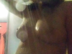 Shower MILF  - Screenshot 2 of 16 - Milf