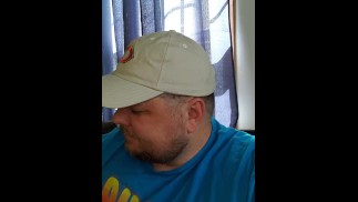 Я пью воду и не занимаюсь сексом!