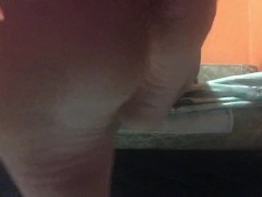 A little powder on the queen's feet - Screenshot 3 of 16 - Feet Slave