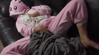 Onesie Girl Uses A Fleece Blanket As A Masturbator