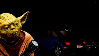 Yoda helpen zijn Volkswagen om 3 uur 's ochtends te repareren (ASMR)