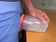 【高画質4Ｋ】○変態が気持ちいいオナホで腰フリオナニー - Screenshot 7 of 16 - Masturbate