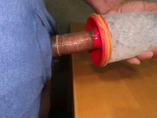 【高画質4Ｋ】ガテン系が自作のオナホで変態オナニー