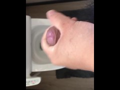 トイレでムラムラオナニー - Screenshot 6 of 16 - Onani
