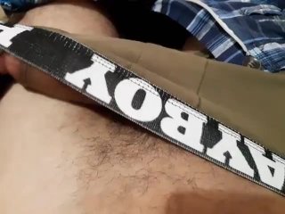 Me toco mientras que todos, estoy lleno de leche