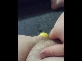 Stuffing my pussy with a lemon