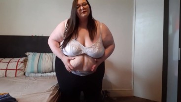 SSBBW ACTUALLY PUTS CLOTHES ON BODY