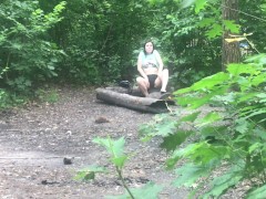 МАНЬЯК ПОДГЛЯДЫВАЕТ ЗА ТЕЛКОЙ В ПАРКЕ И СЛЕДИТ ЗА НЕЙ 4К - Screenshot 3 of 16 - Teenager