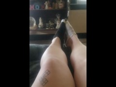 Toe tease - Screenshot 1 of 16 - Feet