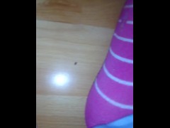 Teen Babe show me her cute feet in pink socks