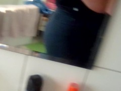 Snapchat slut show me her ass in Jogging pants