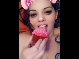 Provocação De Cupcake no Snapchat
