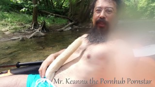 Masturbación en kayak de una polla bob esponja