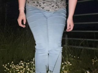 Alice - A quick jeans wetting on a country road