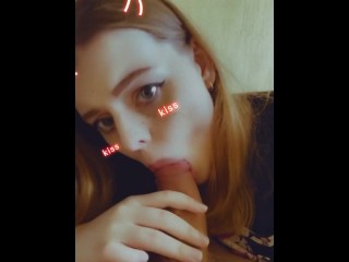 Zkažená Dívka Dělá Ahegao a Saje Můj Snapchat Maskovaný Péro