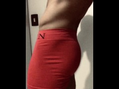 Eu mesmo, no quarto sozinho com fogo!