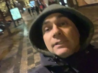 La calda e vogliosa Alexis manda via l’amica per farsi scopare tutta la notte screenshot number 0