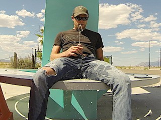 Encontrando Lugares Públicos Aleatórios Ao Redor De Albuquerque Para Mijar Meus Jeans - Quase Pego