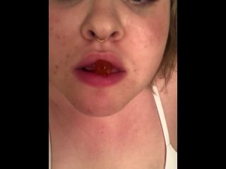 CURVY BBW_SWALLOWS HER ROOMMATES_WHOLE