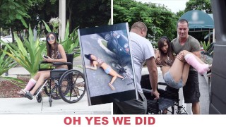 BANGBROS - Jonge Kimberly Costa werd geraakt door een auto, dus gaven we haar een lul om ons beter te voelen
