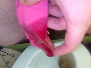 I Piss in Stepsister's Pink Socks