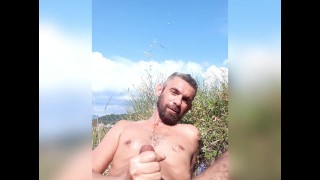 OUTDOOR JERKING OFF, CUMSHOT & PISS