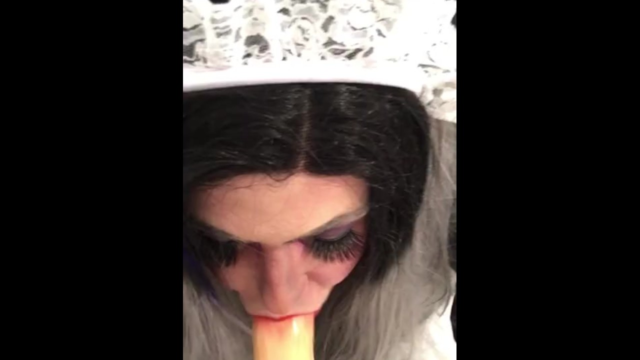 Deepthroat Practice went Wrong - Pornhub.com