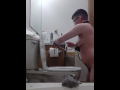 chained slave cleans toilet - Screenshot 13 of 16 - Slave