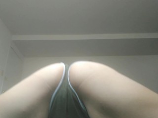 我只是无法停止摇晃它