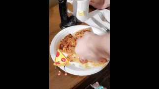 Sc Kyle Butler '意大利辣香肠和精液'