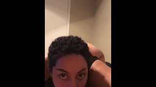 Ebony Milf Who Is Pregnant Gives A Mind-Blowing Head Massage