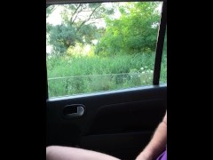 Позирование перед велосипедистками  - Screenshot 3 of 16 - Public Masturbation